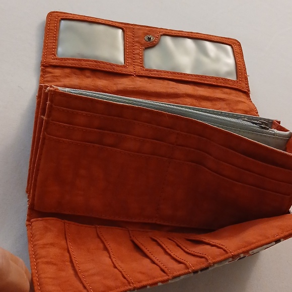 Kipling Wallet - Picture 3 of 8